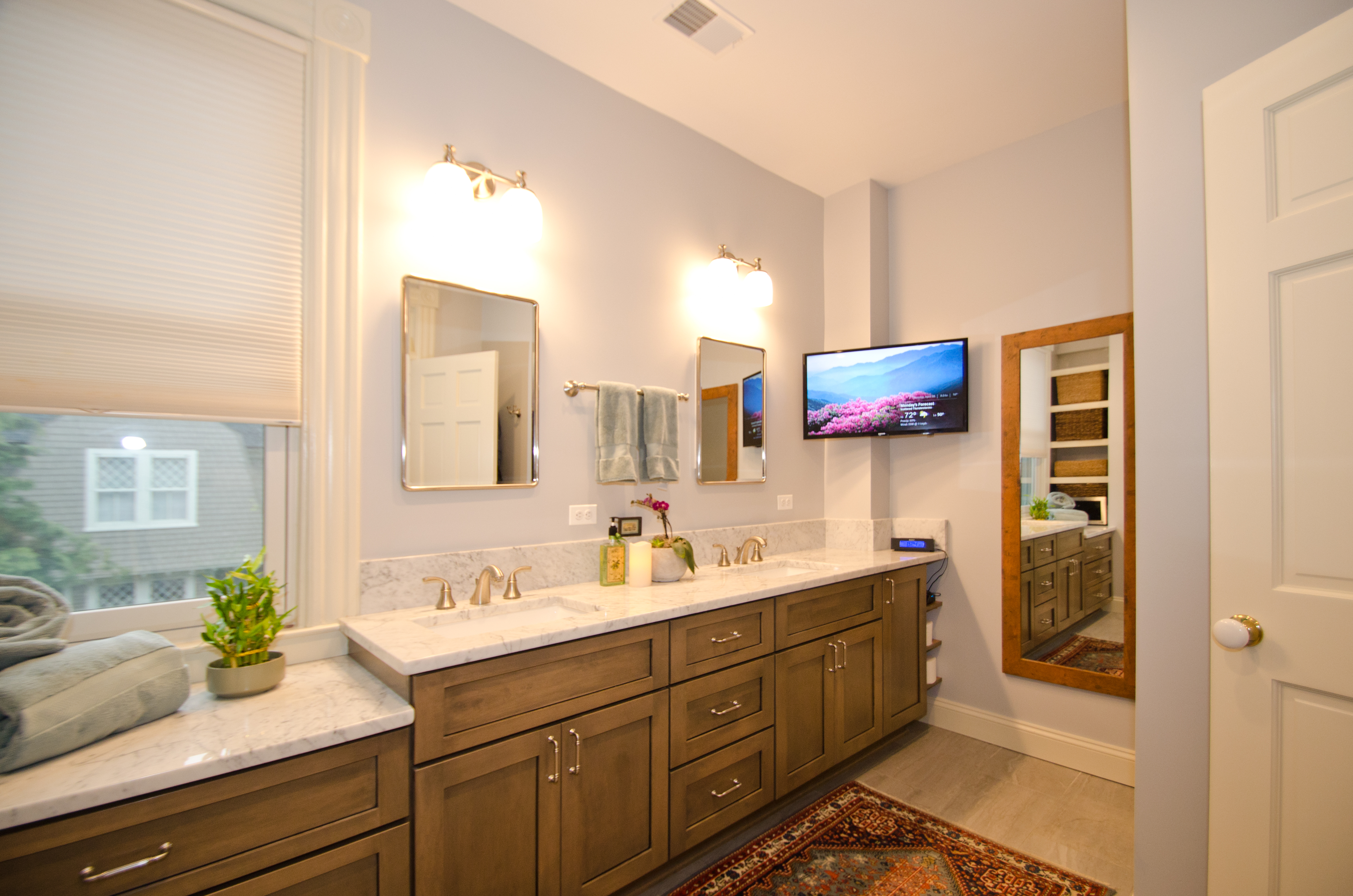 4 Important Considerations When, Bathroom Vanities With Tops Combos